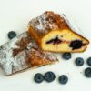 Bizcocho de yogur con arandanos